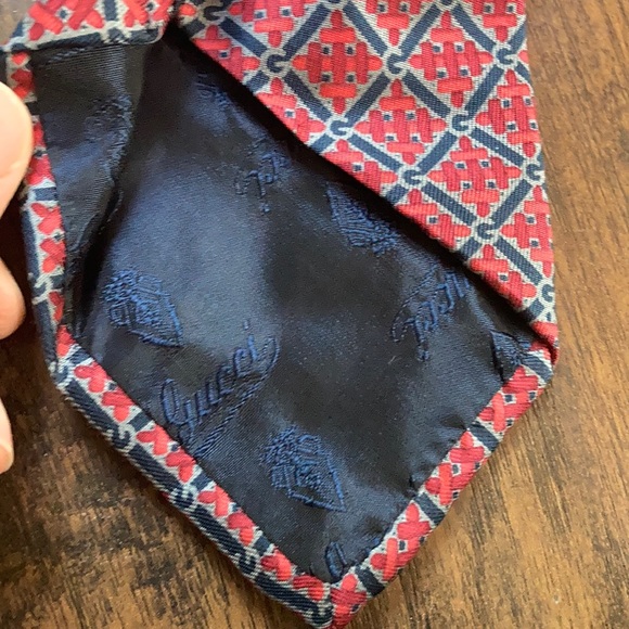 Gucci Silk Tie Authentic - Picture 4 of 5